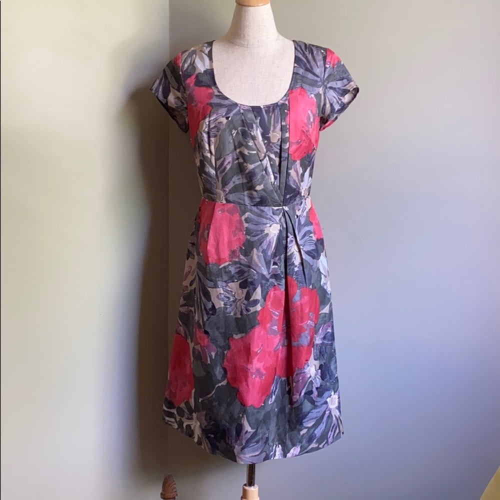 NWT!! Banana Republic MadMen Begonias Print Dress